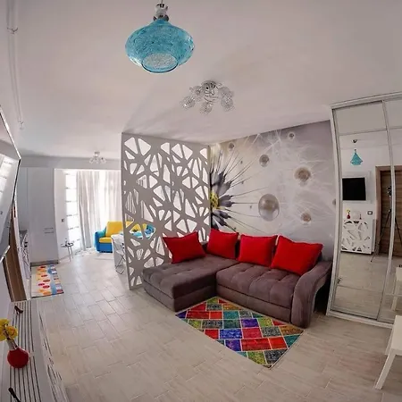 Apartament Lylu Mamaia Nord * ナボダリ