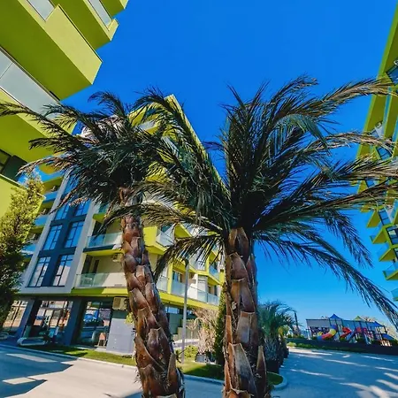 Apartament Lylu Mamaia Nord * ナボダリ