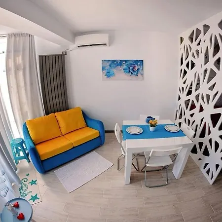 Apartament Lylu Mamaia Nord * ナボダリ